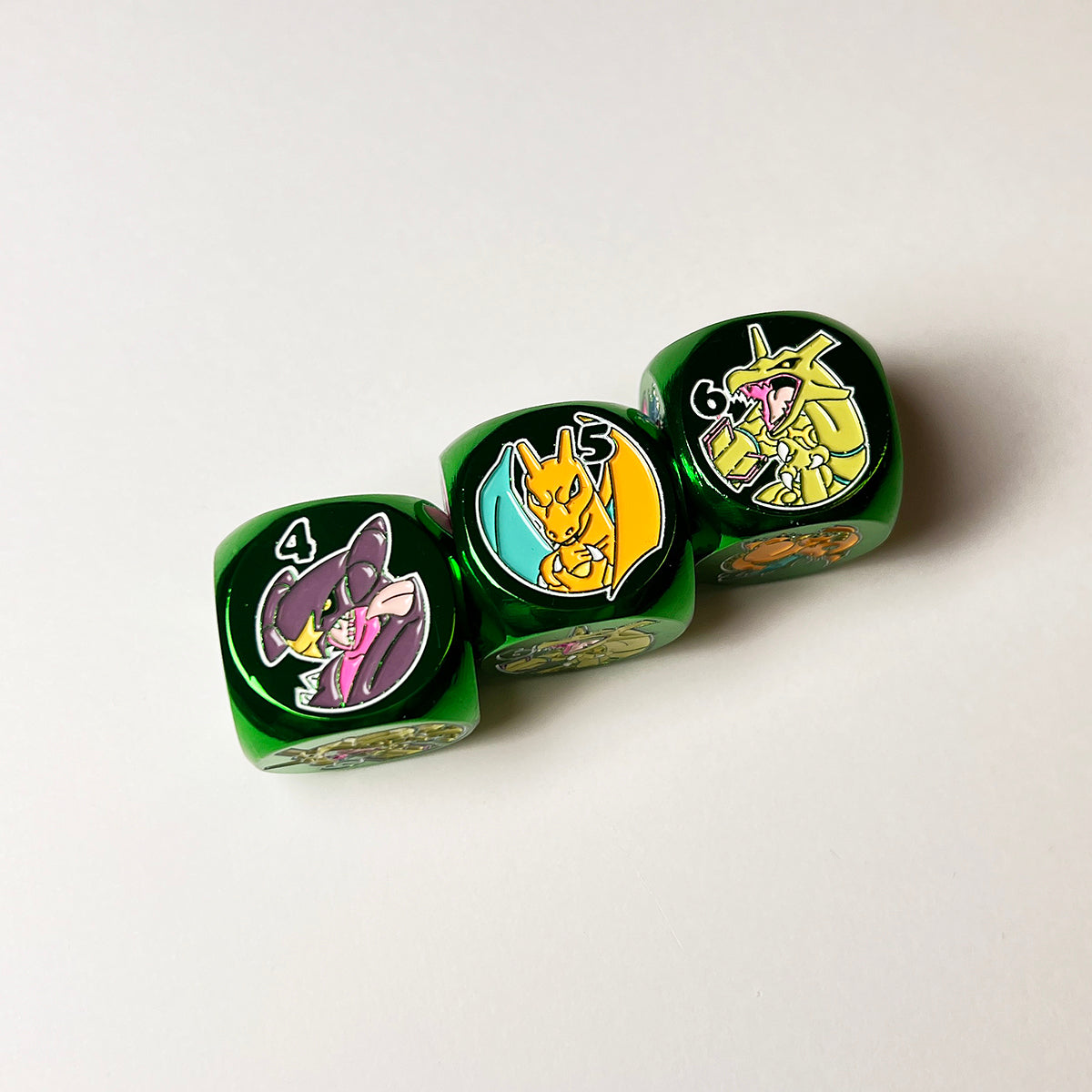 ドラゴンポケットモンスターメタルダイス【数量限定在庫】 – Usagi Draws
